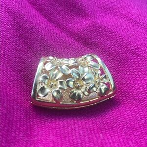 Vintage Scarf Elegant Gold tone Floral Women's Jewelry Piece